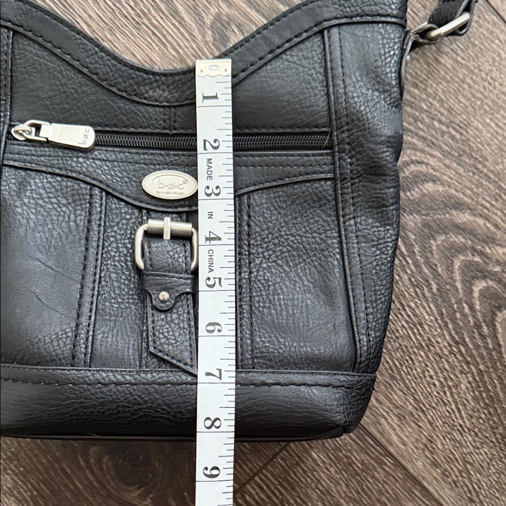 boc Black Leather Crossbody Bag - Picture 8 of 9